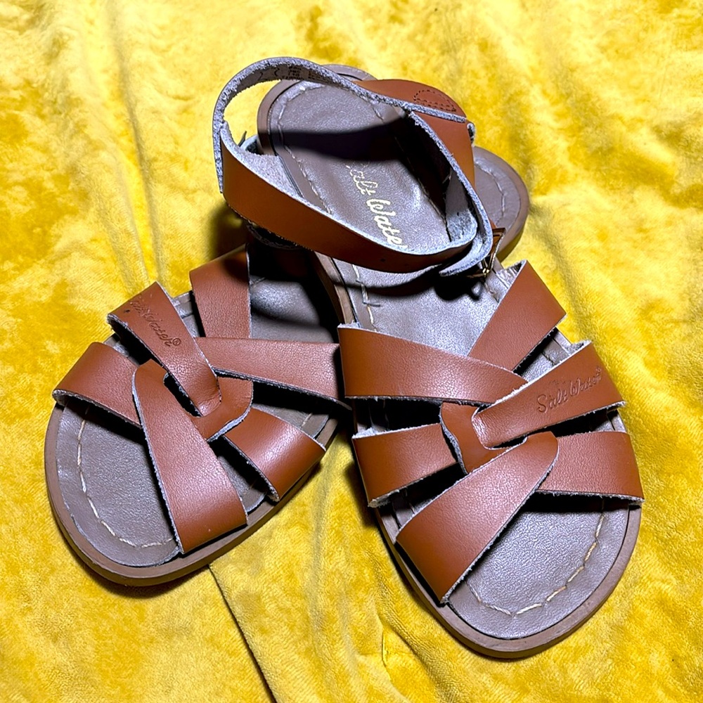 Saltwater Original Sandals tan leather Size 3